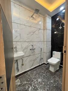 Image of 980 Sq.ft 3 BHK Builder Floor for sale in Krishna Nagar, New Delhi for Rs. 9000000