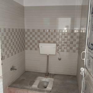 Bathroom Image of 1200 Sq.ft 3 BHK Independent House for rent in Baneshwar Nagar Ranchi for Rs. 11500