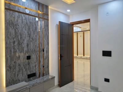 Bedroom Image of 1300 Sq.ft 4 BHK Apartment / Flat for sale in Dwarka Mor New Delhi for Rs. 12000000