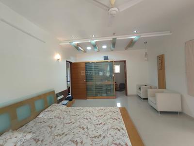 Hall Image of 4708 Sq.ft 4 BHK Independent House for sale in Thaltej Ahmedabad for Rs. 95000000
