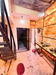 1 RK Independent Builder Floor