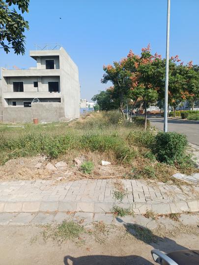 Sector 80 Main Image 1