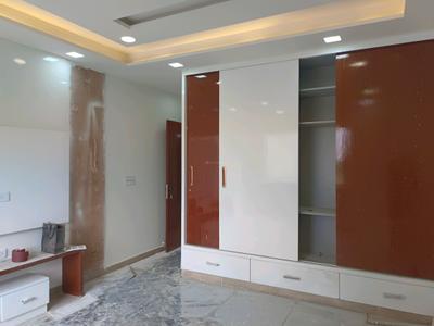 Bedroom Image of 2350 Sq.ft 4 BHK Builder Floor for sale in Rohini Extension New Delhi for Rs. 25000000