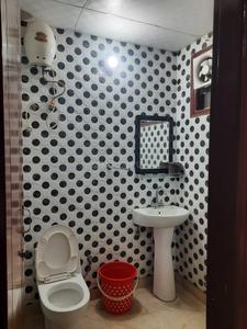 Bathroom Image of Anita in Vaishali, Ghaziabad
