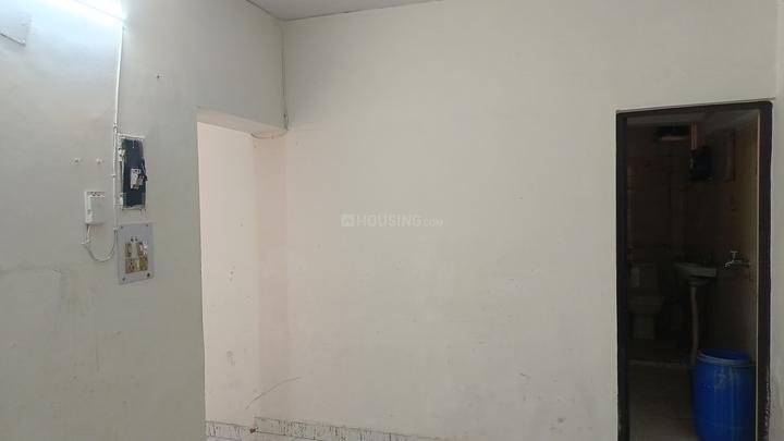 Shakshar Apartment, Paschim Vihar Bedroom 1