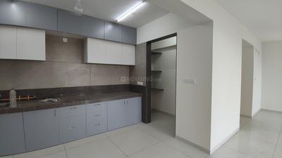 Kitchen Image of 2200 Sq.ft 3 BHK Apartment / Flat for rent in Shivalik Green View, Shantigram Ahmedabad for Rs. 60000