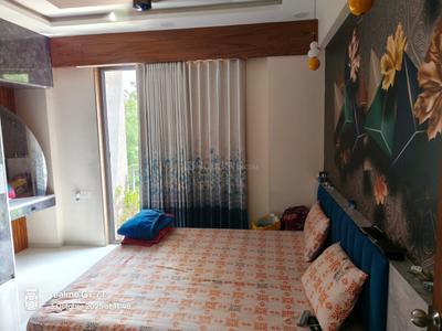 Bedroom Image of 2000 Sq.ft 3 BHK Apartment / Flat for sale in Motera Ahmedabad for Rs. 13500000