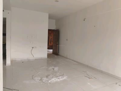 Living Room Image of 1935 Sq.ft 3 BHK Apartment / Flat for rent in Nana Chiloda Ahmedabad for Rs. 18000