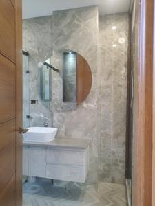 Bedroom Two Image of 3250 Sq.ft 4 BHK Builder Floor for sale in Ridhi Signature Floors 358 Sqyd, Sector 21C Faridabad for Rs. 36500000