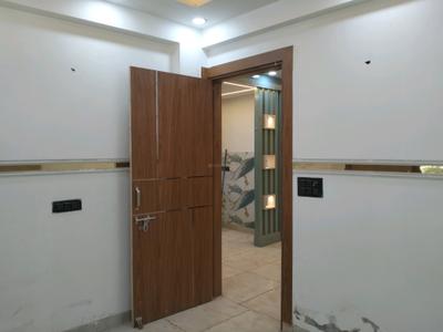 Bedroom Image of 1700 Sq.ft 4 BHK Builder Floor for sale in Shalimar Garden Ghaziabad for Rs. 12500000