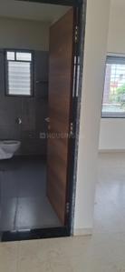 Bathroom Image of 1600 Sq.ft 2 BHK Builder Floor for rent in Makhmalabad Nashik for Rs. 16000