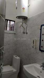 Bathroom Image of 1400 Sq.ft 2 BHK Builder Floor for rent in Jankipuram Lucknow for Rs. 12000