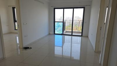 Living Room Image of 969 Sq.ft 2 BHK Apartment / Flat for sale in Amanora Gold Towers, Hadapsar Pune for Rs. 11300000