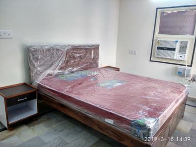 Bedroom Image of 1600 Sq.ft 3 BHK Apartment / Flat for rent in Bani Park Jaipur for Rs. 40000