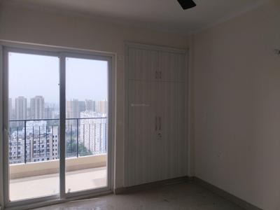 Bedroom Image of 1700 Sq.ft 3 BHK Apartment / Flat for sale in Amrapali Crystal Homes Phase 1, Sector 76 Noida for Rs. 22500000