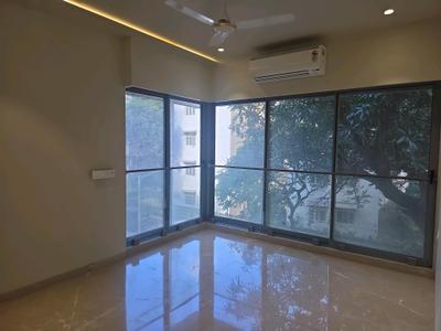 Bedroom Image of 2750 Sq.ft 4 BHK Apartment / Flat for sale in Parinee Liva Roca, Juhu Mumbai for Rs. 137500000