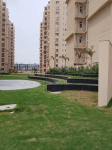 Image of 800 Sq.ft 2 BHK Apartment / Flat for sale in Signature Orchard Avenue 2, Sector 93, Gurgaon for Rs. 6700000