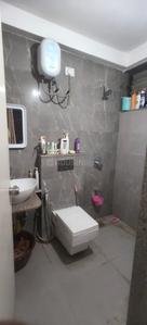 Bathroom Image of 850 Sq.ft 2 BHK Apartment / Flat for sale in Somnath Shree Sharanam Shine, Sargasan Gandhinagar for Rs. 5250000