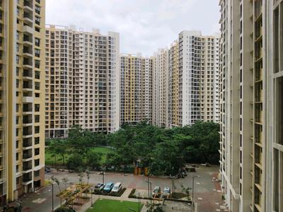 Living Room Image of 658 Sq.ft 1 BHK Apartment / Flat for rent in Runwal Gardens Phase 3 Bldg No 29 30, Dombivli East Thane for Rs. 12999