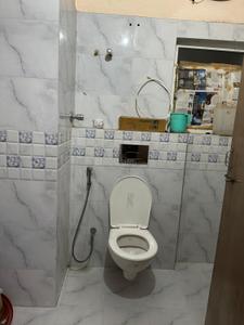 Bathroom Image of 939 Sq.ft 2 BHK Apartment / Flat for sale in Pragjyotish Piya Towers, Vip Road Guwahati for Rs. 5800000