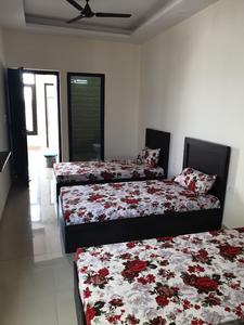 Bedroom Image of Stanza life girls PG  in Sector 142, Noida