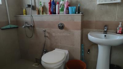 Bathroom Image of 465 Sq.ft 1 RK Apartment / Flat for sale in Amanora Towers 23 25, Hadapsar Pune for Rs. 5000000