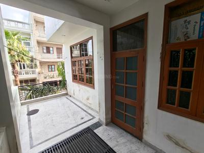 Balcony Image of 2500 Sq.ft 3 BHK Builder Floor for rent in Sector 48 Noida for Rs. 38000