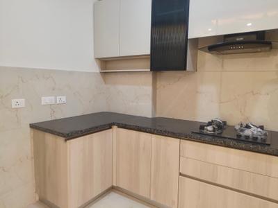 Kitchen Image of 1600 Sq.ft 3.5 BHK Builder Floor for rent in Smartworld Orchard, Sector 61 Gurgaon for Rs. 60000
