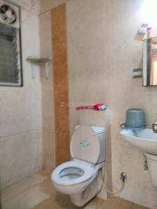 Bathroom Image of 1500 Sq.ft 3 BHK Apartment / Flat for rent in Kothrud Pune for Rs. 62000