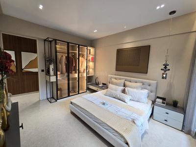 Bedroom Image of 1134 Sq.ft 3 BHK Apartment / Flat for sale in Mahindra Vista Phase 2, Kandivali East Mumbai for Rs. 33700000