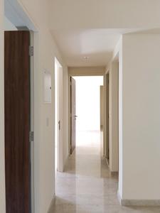 Passage Image of 1350 Sq.ft 3 BHK Apartment / Flat for sale in Lodha Sterling, Thane West Thane for Rs. 31000000