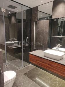 Bathroom Image of 3600 Sq.ft 4 BHK Builder Floor for sale in DLF Phase 2 Gurgaon for Rs. 50000002