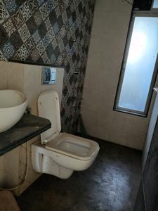 Common Bathroom Image of 1050 Sq.ft 2 BHK Apartment / Flat for sale in Crescent Heights, Kharghar Navi Mumbai for Rs. 9500000