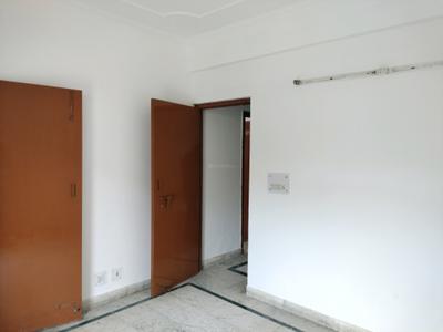 Bedroom Image of 1350 Sq.ft 2 BHK Apartment / Flat for sale in CGHS Sarve Sanjhi Apartments, Sector 9 Dwarka New Delhi for Rs. 22500000