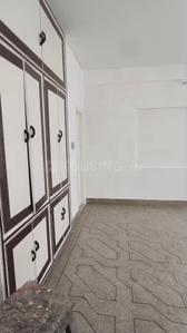 Bedroom Image of 2400 Sq.ft 3.5 BHK Builder Floor for rent in Sunderpur Varanasi for Rs. 26000