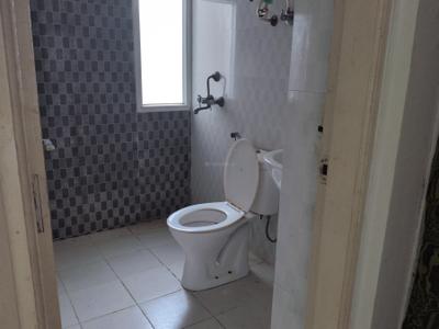 Image of 1080 Sq.ft 2.5 BHK Apartment / Flat for rent in Express Zenith, Sector 77, Noida for Rs. 31000