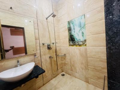 Bathroom Image of 4500 Sq.ft 3 BHK Duplex for rent in Periya Pudur Salem for Rs. 28000