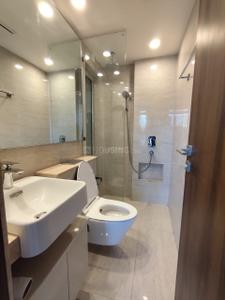 Image of 550 Sq.ft 1 BHK Apartment / Flat for sale in Hiranandani Regent Hill A B C D And E Wing, Powai, Mumbai for Rs. 19200000