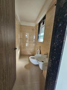 Bathroom Image of 2600 Sq.ft 4 BHK Apartment / Flat for sale in Sky Line Shreeji The Status, Parijat Nagar Nashik for Rs. 23500000