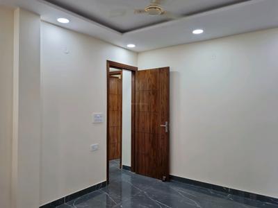 Bedroom Image of 1550 Sq.ft 3 BHK Apartment / Flat for rent in Janakpuri New Delhi for Rs. 47000