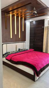 Bedroom Image of 1080 Sq.ft 2.5 BHK Apartment / Flat for sale in Nimbus The Hyde Park Tower S T U, Sector 78 Noida for Rs. 11500000