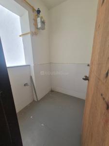 Bathroom Image of 1755 Sq.ft 3 BHK Apartment / Flat for sale in Westside Heights, Ognaj Ahmedabad for Rs. 9300000