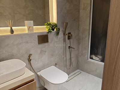 Bathroom Image of 520 Sq.ft 1 BHK Apartment / Flat for sale in Vakratunda Anantaraa Tower 1, Thane West Thane for Rs. 8300000