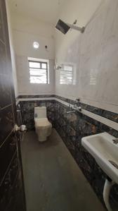 Bathroom Image of 1465 Sq.ft 3 BHK Apartment / Flat for sale in Santoshpur Kolkata for Rs. 8300000