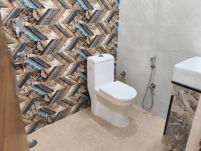 Image of 1300 Sq.ft 3 BHK Builder Floor for sale in Indirapuram, Ghaziabad for Rs. 11000000