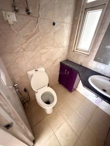 Ashiana Mulberry Bathroom Two 4