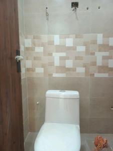 Common Bathroom Image of 1030 Sq.ft 2 BHK Apartment / Flat for sale in Aarambh Heights, Surajpur Greater Noida for Rs. 4704500