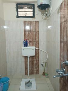 Common Bathroom Image of 1165 Sq.ft 2 BHK Apartment / Flat for sale in Miyapur Hyderabad for Rs. 7500000