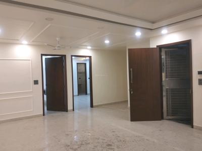 Living Room Image of 2000 Sq.ft 3 BHK Builder Floor for sale in Mansarover Garden New Delhi for Rs. 32500000