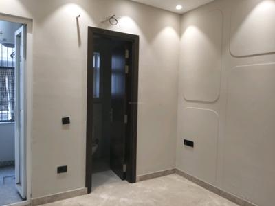 Bedroom Image of 1440 Sq.ft 3 BHK Builder Floor for sale in Rajouri Garden New Delhi for Rs. 28500000